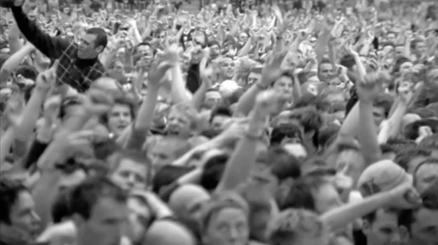 Black and white image of a huge crowd